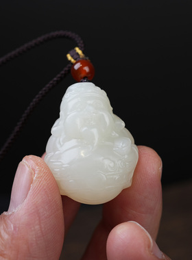 天然和田白玉财神吊坠财源滚滚