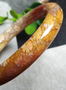 印尼珊瑚玉老坑料菊花石圆条手镯