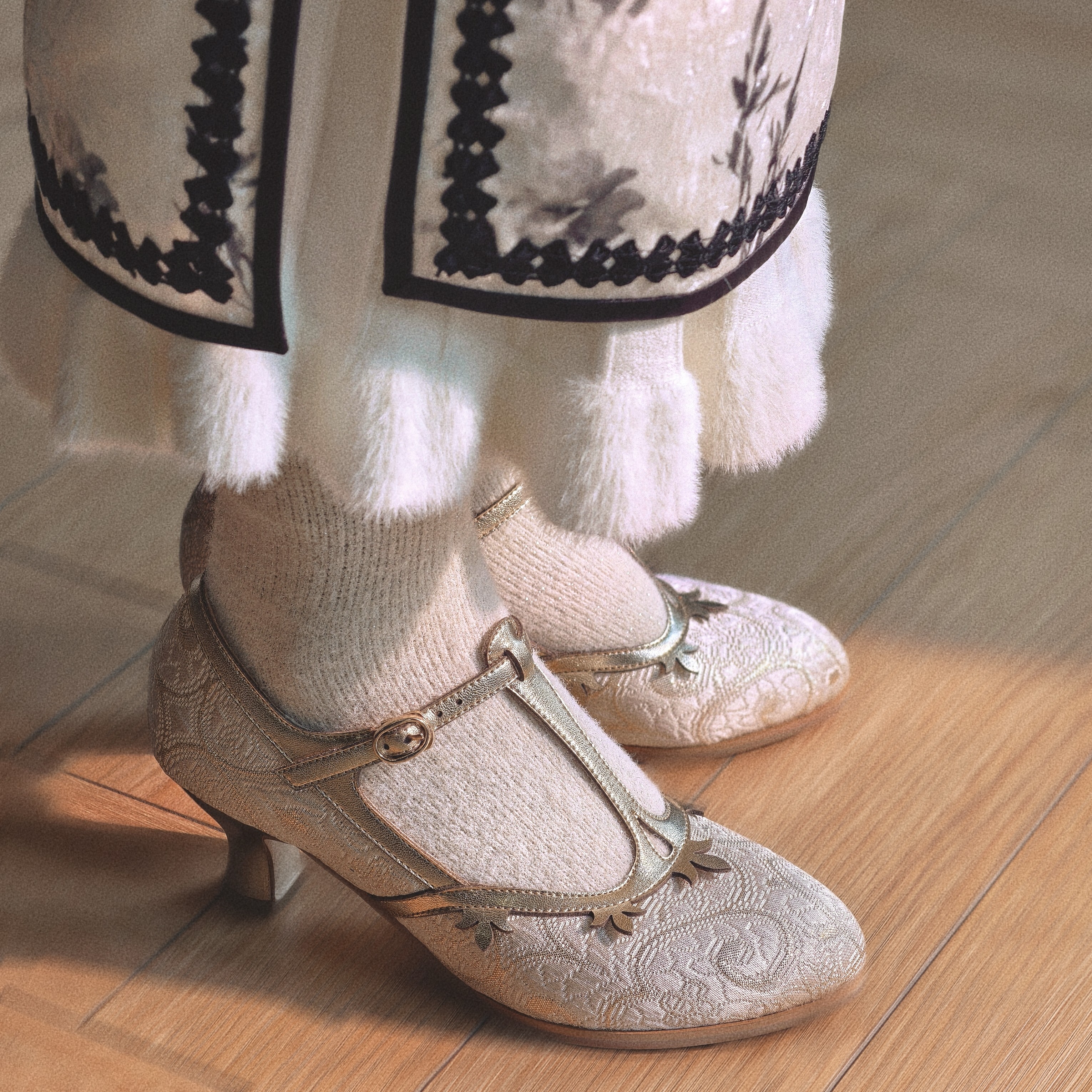 奈里复古温柔古董鞋维多利亚中古鞋酒杯跟丁字带玛丽珍旗袍单鞋,淘宝优惠券,粉丝福利购,淘宝优惠卷