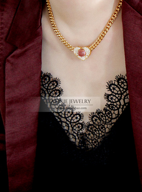 珠宝镶钻琉璃古董珠宝类饰品