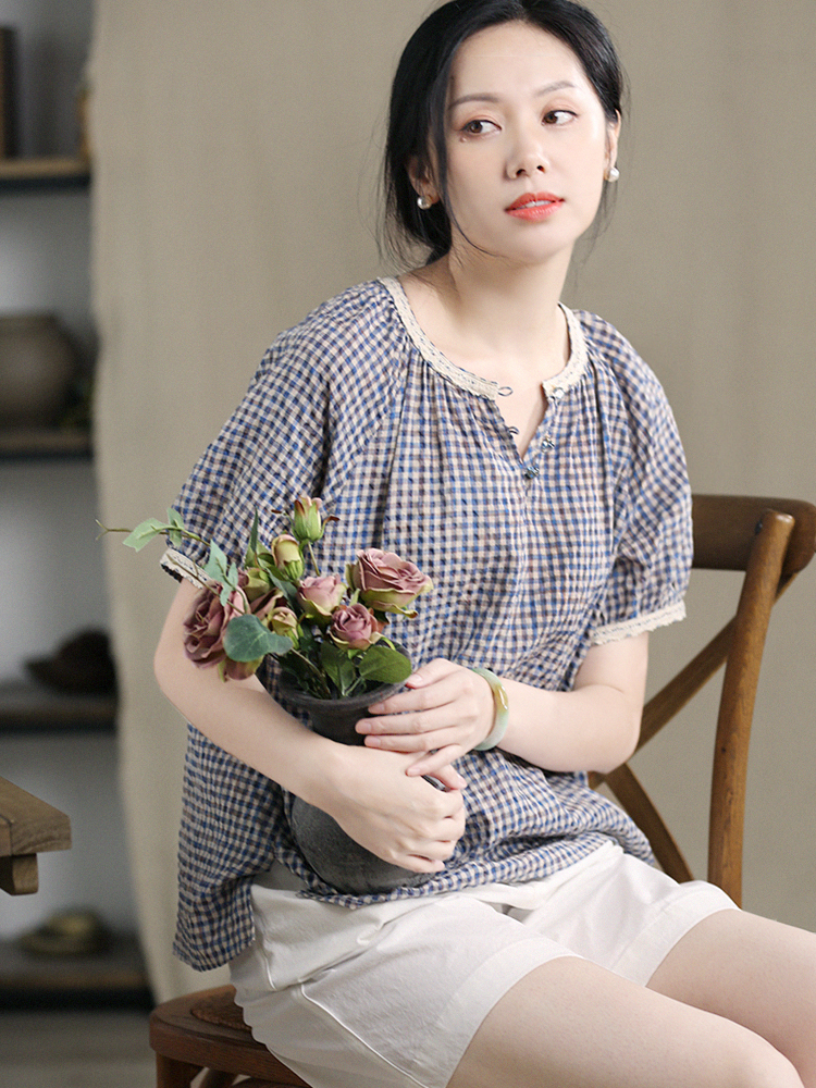 谷家 原创棉麻风格肌理格纹短袖衬衫女 小众文艺休闲宽松T恤上衣 - 图0