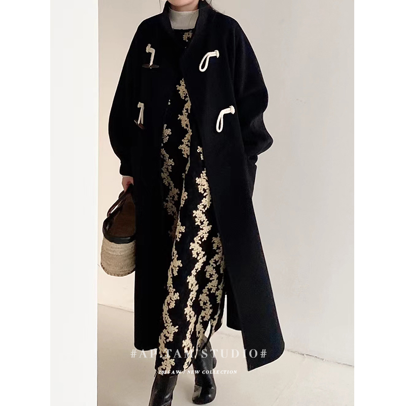 谭烟米 冬毛毡古典针织提花宽松直筒连衣裙赫本风刺绣无袖背心裙 - 图2