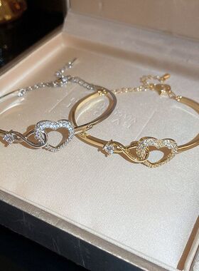 设计感手环高级感精致卡扣法式