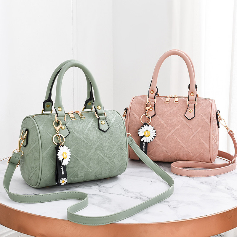 女2020新款红色结婚包波士顿斜挎包 公主情缘女士包袋