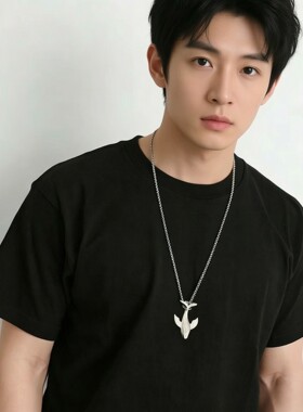 钛钢鲸鱼吊坠新中式男女项链