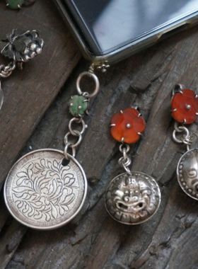 清代老银莲蓬壶傩面虎头铃铛鞋子花卉八卦如意人物片吊坠挂件多用