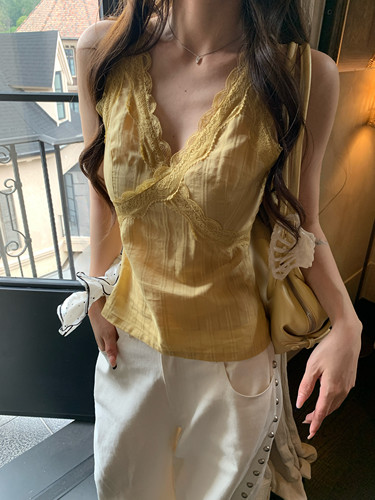 HOLDER ME 蕾丝花边露背系带背心女2026夏季小众修身百搭上衣5713 - 图1