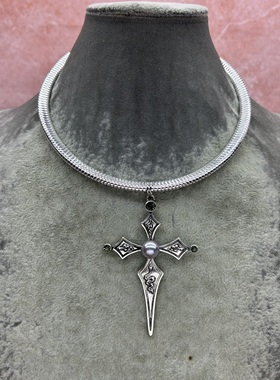 【6-15】欧美夸张朋克风十字架复古少女短款锁骨链宴会项链配饰