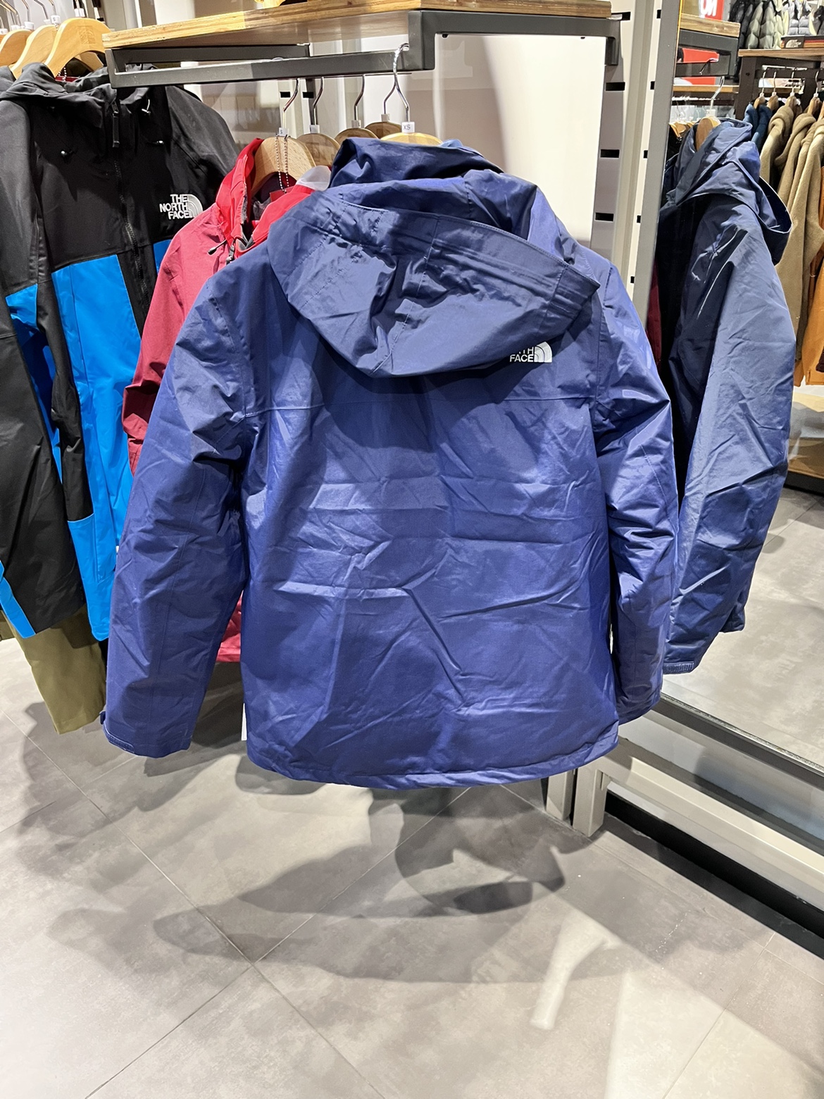 TheNorthFace北面男550蓬羽绒内胆防风防水保暖三合一冲锋衣81QS