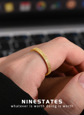 气质食指素圈戒指男女高级感彩金素戒时尚指环小指个性仿黄金尾戒