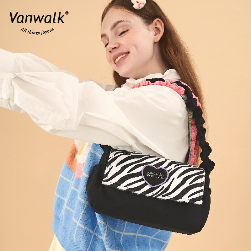 vanwalk阳光牧场辣妹手提豹纹包 出走腋下包