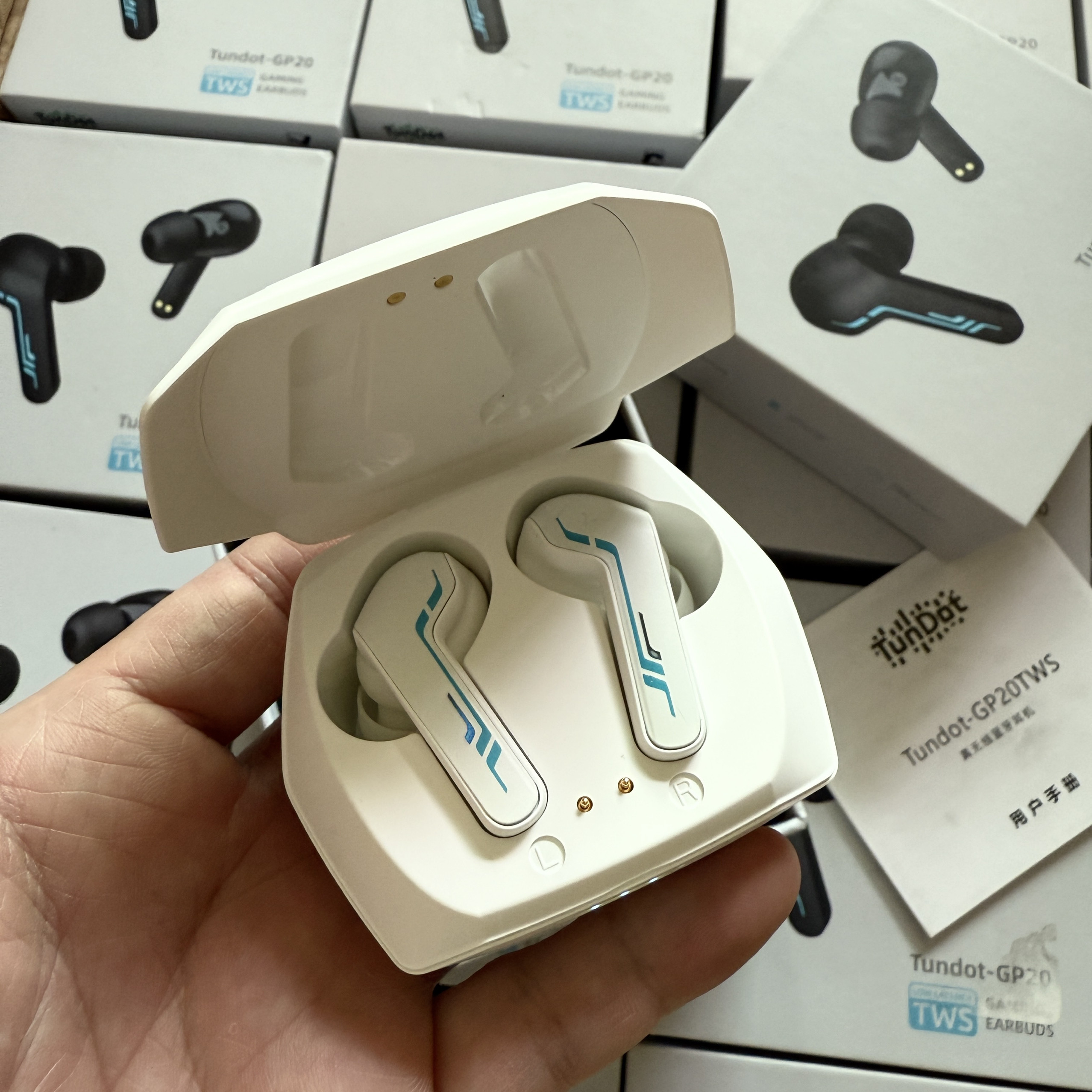 售后退货品 发光蓝牙游戏耳机 良率高 不包好坏处理 颜色随机,淘宝优惠券,粉丝福利购,淘宝优惠卷