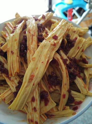 湖南新化特产正宗麻辣腐竹好吃辣爽现做现发新品上架食品 - 图1