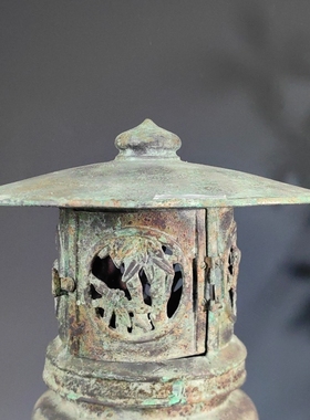 日本铜器古典氛围宫灯收藏