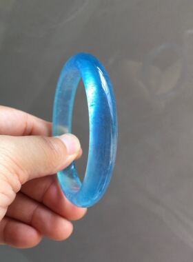 天然海蓝宝手镯 晶体通透 圣玛利亚蓝色 内径59毫米 重41.2克