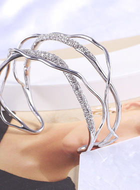 欧美饰品批发闪耀镶钻不规则线条缠绕拼色创意个性宽版手镯代发女