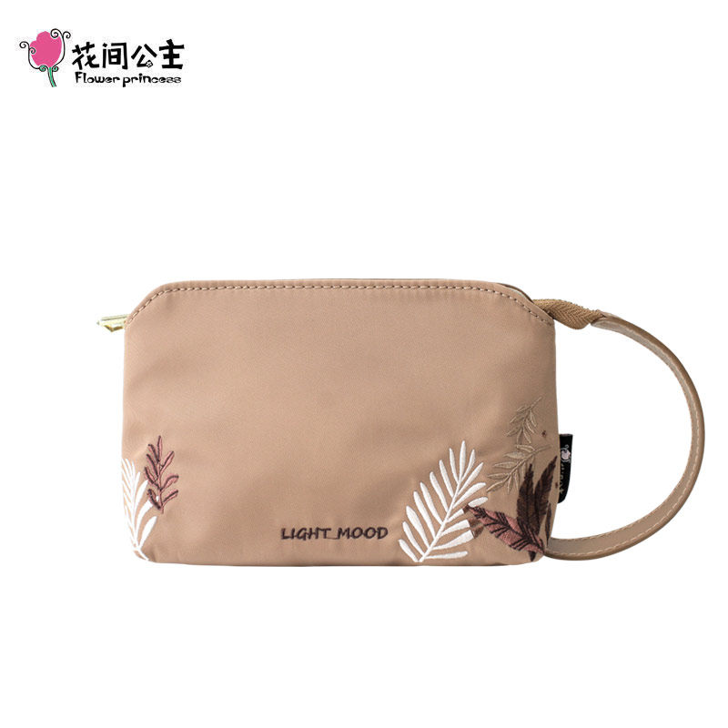 花间公主淡淡的情绪2020新款手腕包 花间公主女士包袋