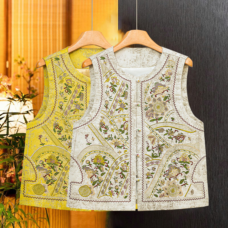 2025春夏新中式圆领马甲背心女国风复古醋酸重工刺绣盘扣无袖坎肩,淘宝优惠券,粉丝福利购,淘宝优惠卷