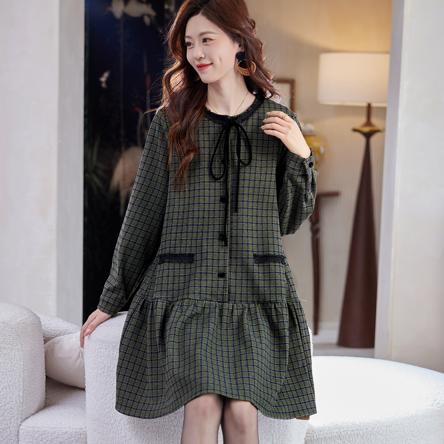 宝诗黎圆领系带格子连衣裙2026春季时尚宽松气质韩系休闲A字裙,淘宝优惠券,粉丝福利购,淘宝优惠卷