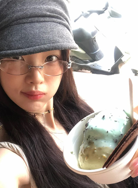 杨超越同款~新款复古文艺褶皱贝雷帽女灰色时尚高级小众画家帽潮