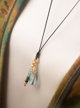 碧玺月光石草莓晶朱砂紫牙乌吊坠