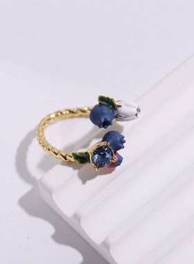 四季浆果蓝莓白花绿叶小水钻拧
