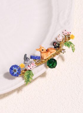 律动森林系列蓝色花朵小鹿斑比兔绿色锆石胸针