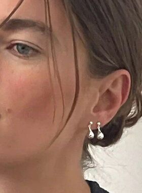 925银光面极简气质耳环经典水滴小豆子耳钉简约百搭耳饰女