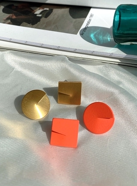 LUCKY 橘色春季小众COS风格不对称极简chic百搭耳环