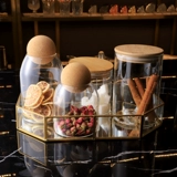 Бар над водой уплотнение сахарной банки с сахарной банкой кофейного боба чайная барная барная бар