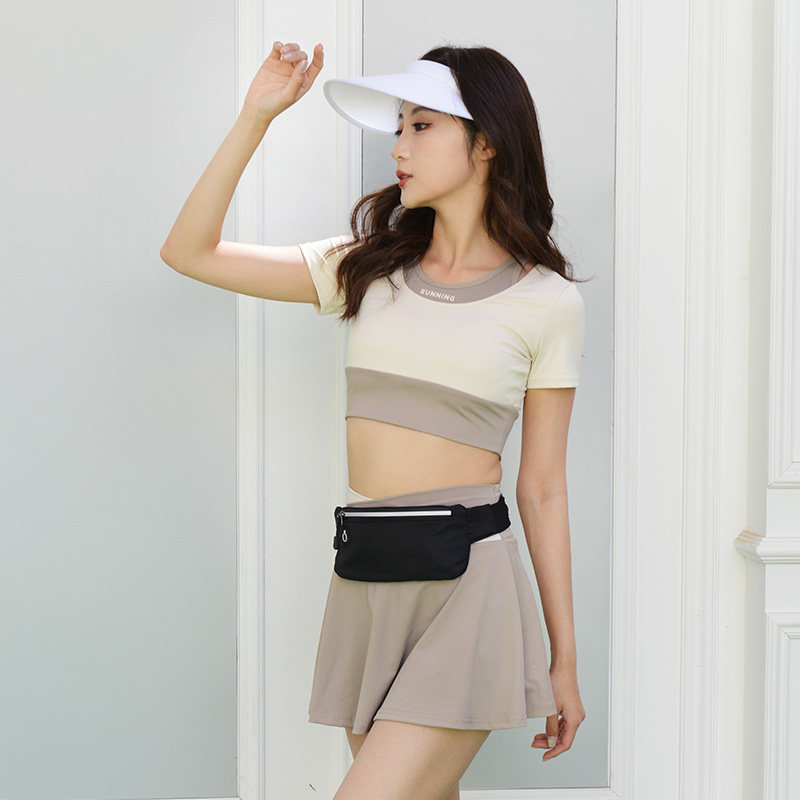 New models for men and women running, working, mobile phone bags