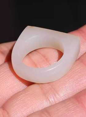 16.5mm马鞍戒子和田玉