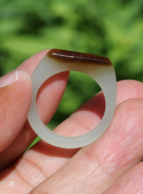 【小胡子玉器】和田玉 籽料 枣红皮 白玉 19mm戒子