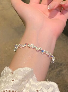 梦幻彩珠小灯泡碎银手链女小众设计手饰精致气质手串