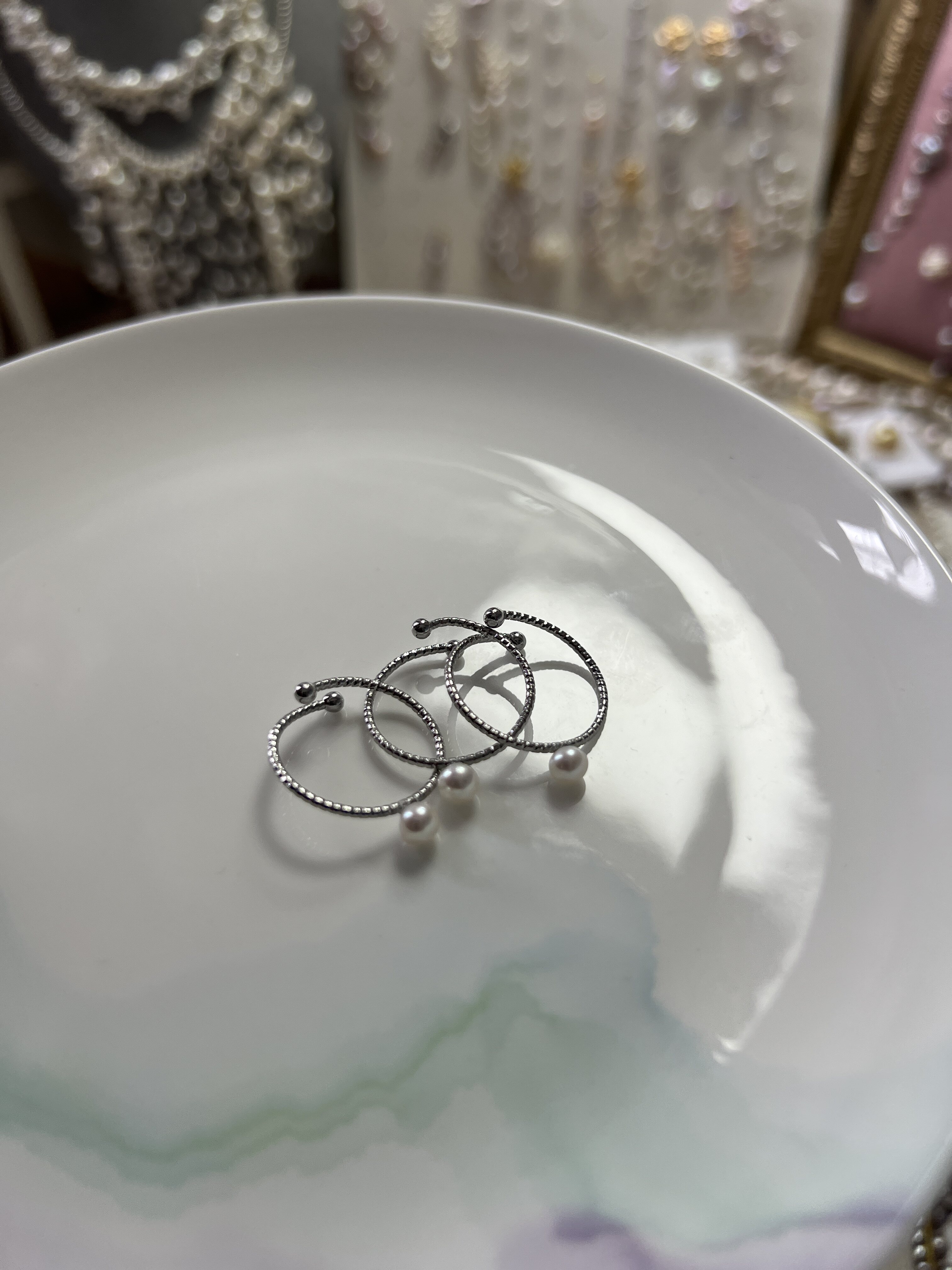 Aurora pearl ring, colorful nearly round ring, stackable and adjustable mouth white nearly round ring