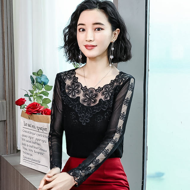 ຄົນອັບເດດ: ໃຫມ່ Mesh Lace Tops Trendy ສໍາລັບເຄື່ອງນຸ່ງຫົ່ມດູໃບໄມ້ລົ່ນ