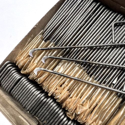 特优级金丝燕打结刀15G方柄割纱刀15号小勾刀钩刀纺纱厂工具专用 - 图1