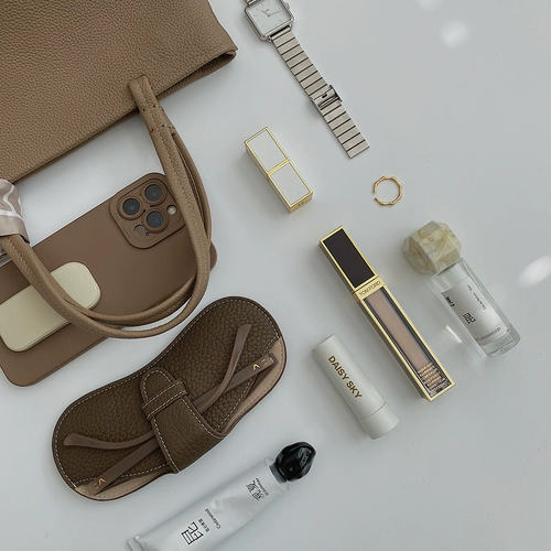 Домашняя обезьяна любит жить в ежедневной невероятной сумке очков Простая, портативная кожа головки хранения.