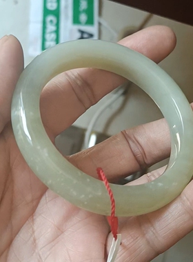 商场撤柜天然和田玉手镯玉镯子 带国家官方鉴定证书保真品礼物q83