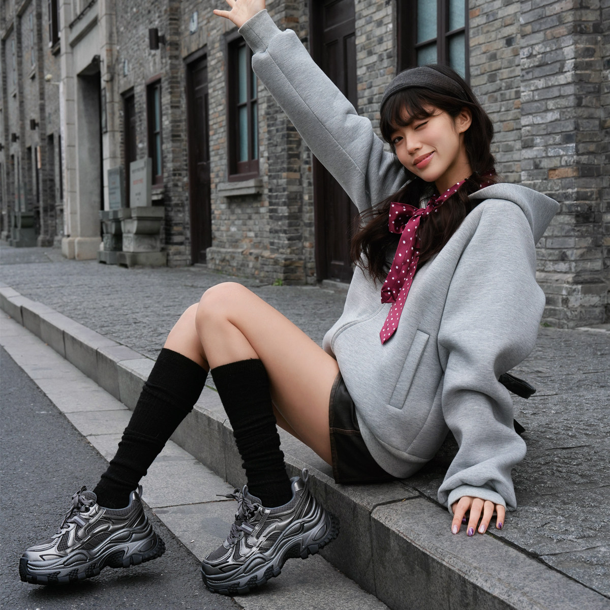 骆驼老爹鞋女鞋2026春季新款厚底复古运动鞋女银色百搭户外休闲鞋,淘宝优惠券,粉丝福利购,淘宝优惠卷