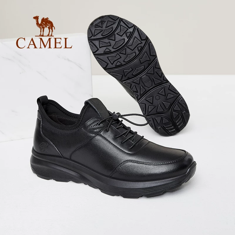 Sports fashionable wear-resistant walking shoes, trend of season, genuine leather