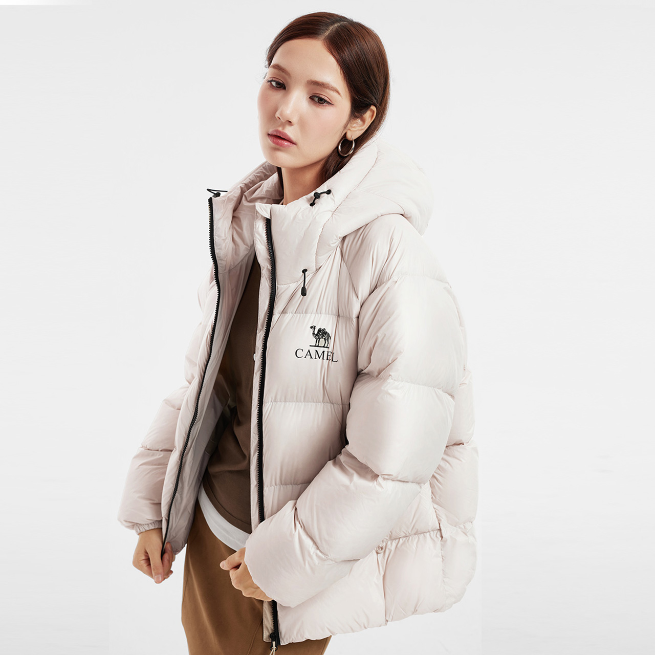 【骆驼】黑钻5PRO泡芙羽绒服