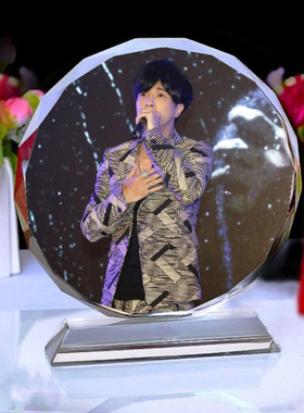 薛之谦周边薛之谦礼品薛之谦写真