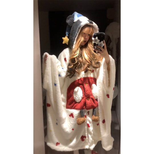 少女可爱卡通毛绒睡裙睡衣女秋冬季新款珊瑚绒家居服连帽加厚睡袍