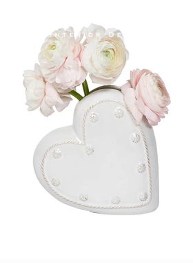 永恒爱心小巧餐桌花瓶摆件