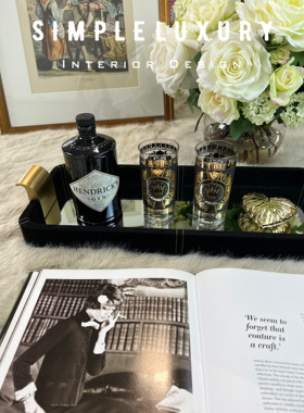 高级感黑金色天鹅绒托盘摆件