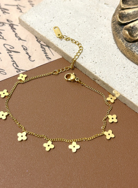 简约镭射四叶草手链女轻奢小众设计高光泽不掉色钛钢百搭精致手饰