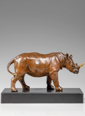 铜艺坊喜事临门犀牛黄铜摆件仿真动物犀牛彩铜金属工艺品摆件饰品