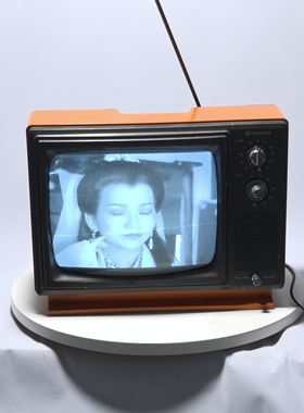 怀旧老式12寸黑白电视机文旅摆件