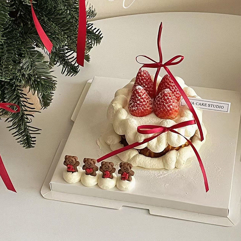 2025新款圣诞节快乐草莓塔蛋糕装饰小熊造型饼干曲线蜡烛装扮摆件,淘宝优惠券,粉丝福利购,淘宝优惠卷